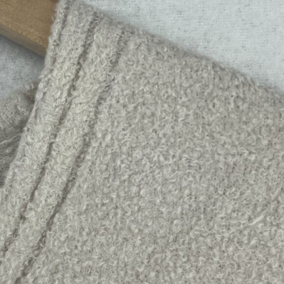 BAREFOOT DREAMS Sweater Womens L Cozy Chic Lite Plush V-Neck Pullover Beige - Picture 10 of 14